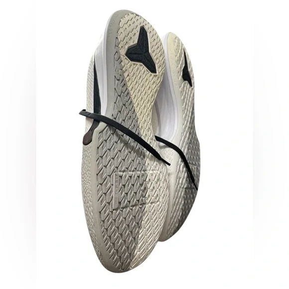Nike Mamba Focus TB Men’s Size 14 Rare 2019